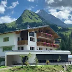 Apartament Mbz Birg 1414 Warth (Vorarlberg)